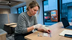 捨てられた吸い殻が44年止まっていた事件を動かした――DNA鑑定と家系調査で何が起きたのか